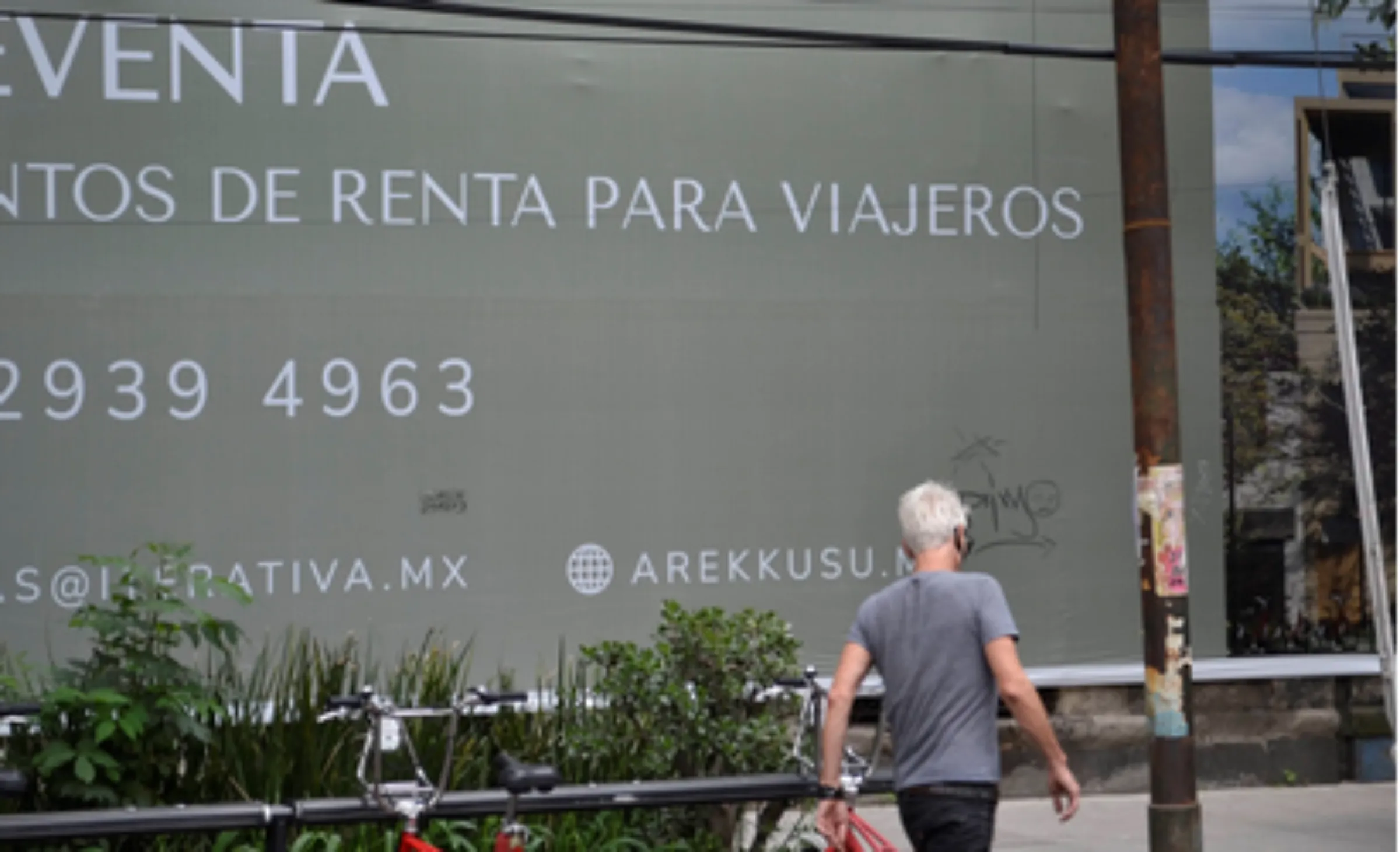 Building selling apartments exclusively for foreigners, Mexico City, Mexico August 2022. Thomson Reuters Foundation/Diana Baptista