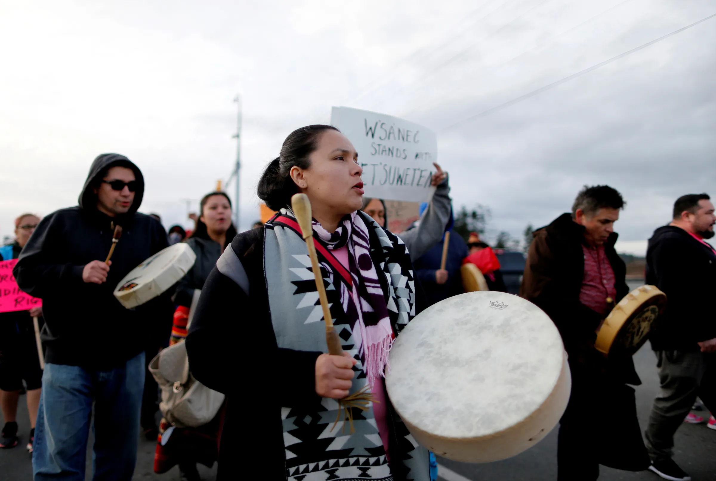 Supporters of the indigenous Wet'suwet'en Nation's hereditary chiefs block the Pat Bay highway as part of protests against the Coastal GasLink pipeline, in Victoria, British Columbia, Canada February 26, 2020. REUTERS/Kevin Light