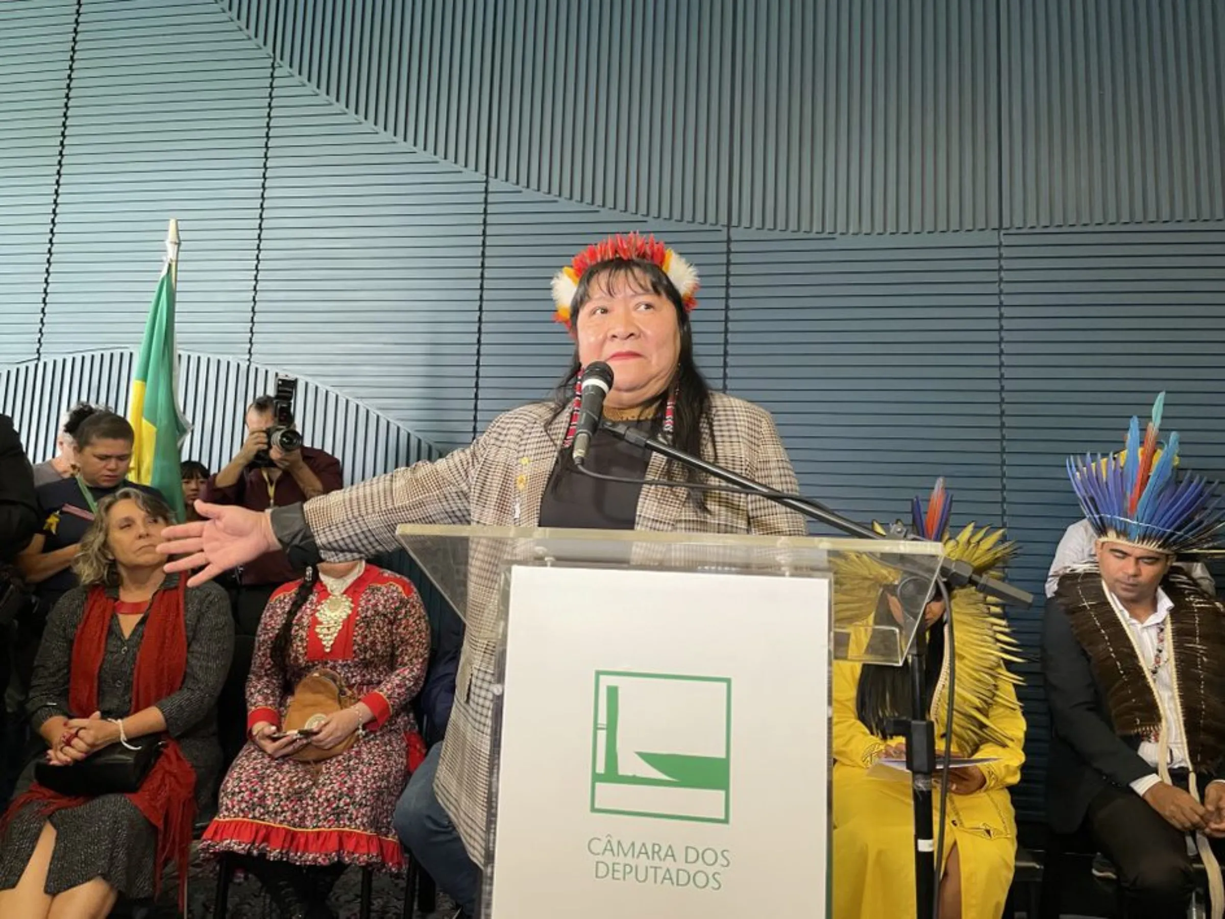 Joenia Wapichana, president of Brazil’s indigenous affairs agency Funai, speaks at the launch of the Indigenous Parliamentary Front in Brasília, Brazil, April 2023. Thomson Reuters Fountation/André Cabette Fábio