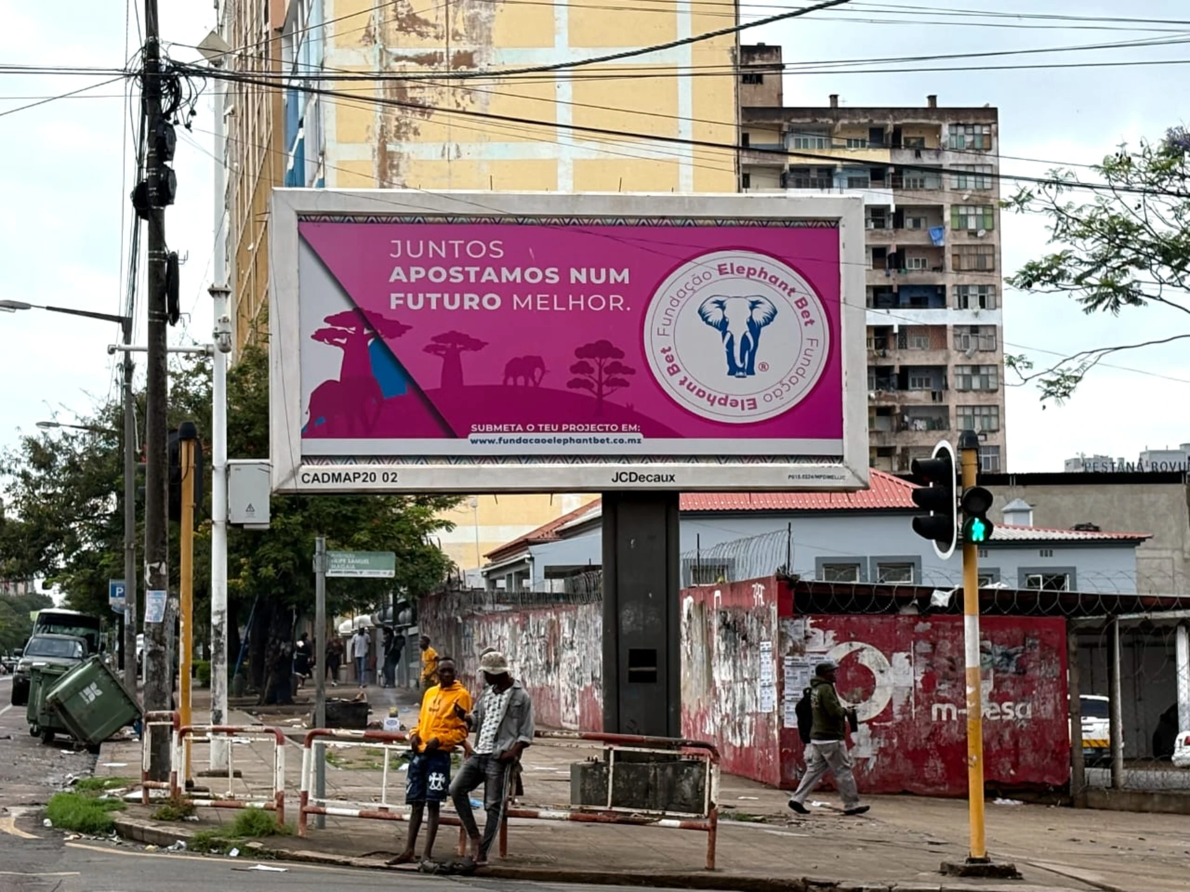A billboard advertising a betting company in Maputo, Mozambique. November 10, 2025. ��������/Samuel Comé
