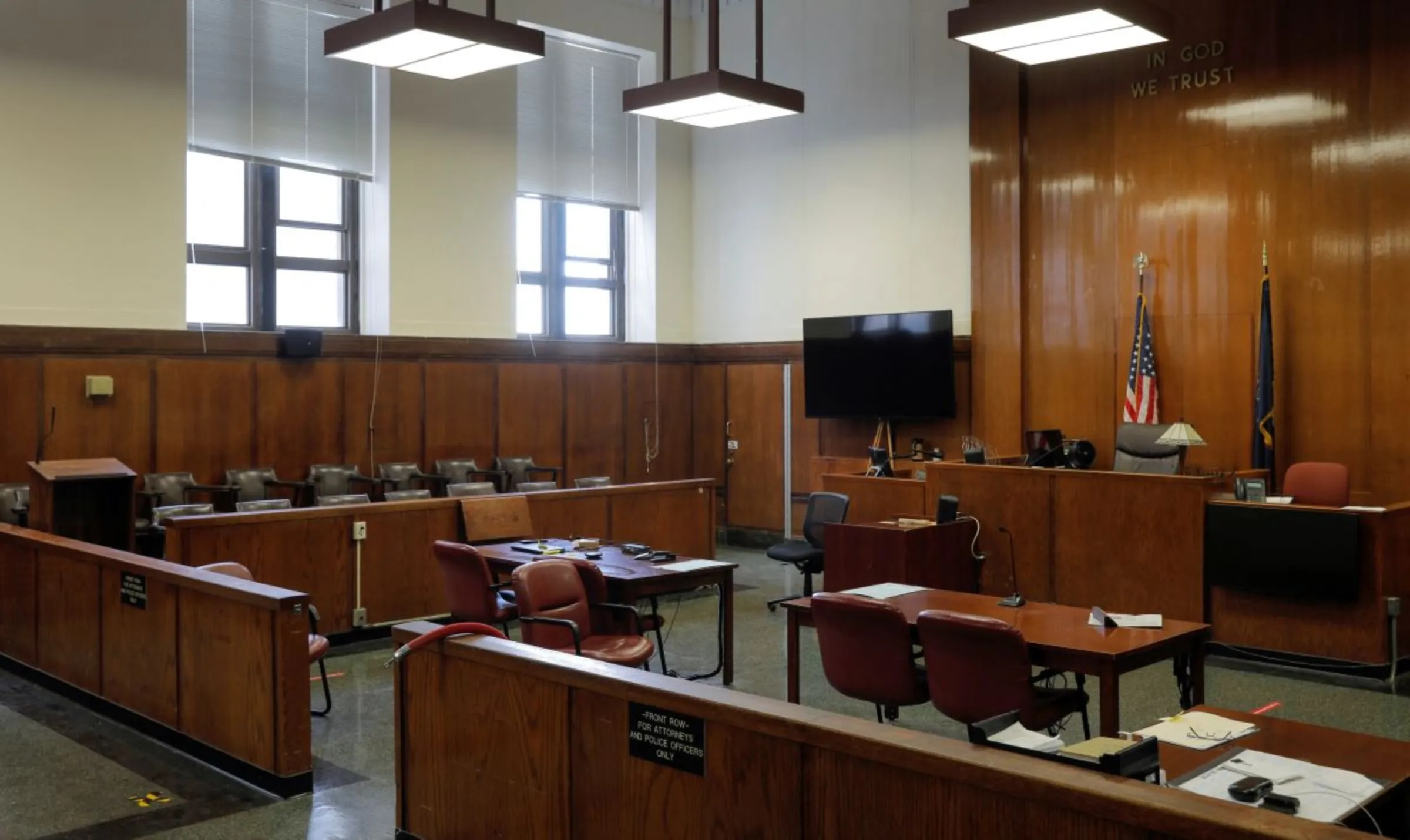An empty courtroom is seen at the New York State Supreme Court in Manhattan, New York City, U.S., August 21, 2020. REUTERS/Andrew Kelly