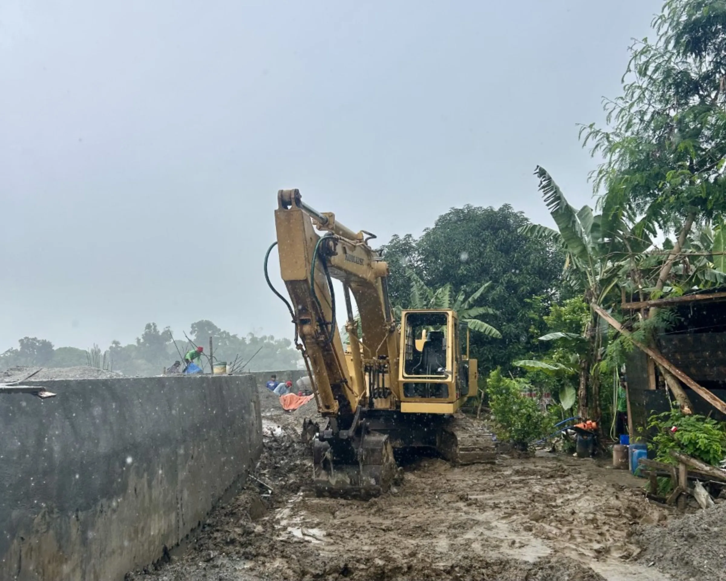 Recent inspections revealed this flood control project in Barangay Sipat, Plaridel, Bulacan was supposed to be completed in 2024 but construction began only in August 2025. Sept. 16, 2025. Mariejo Ramos/Thomson Reuters Foundation