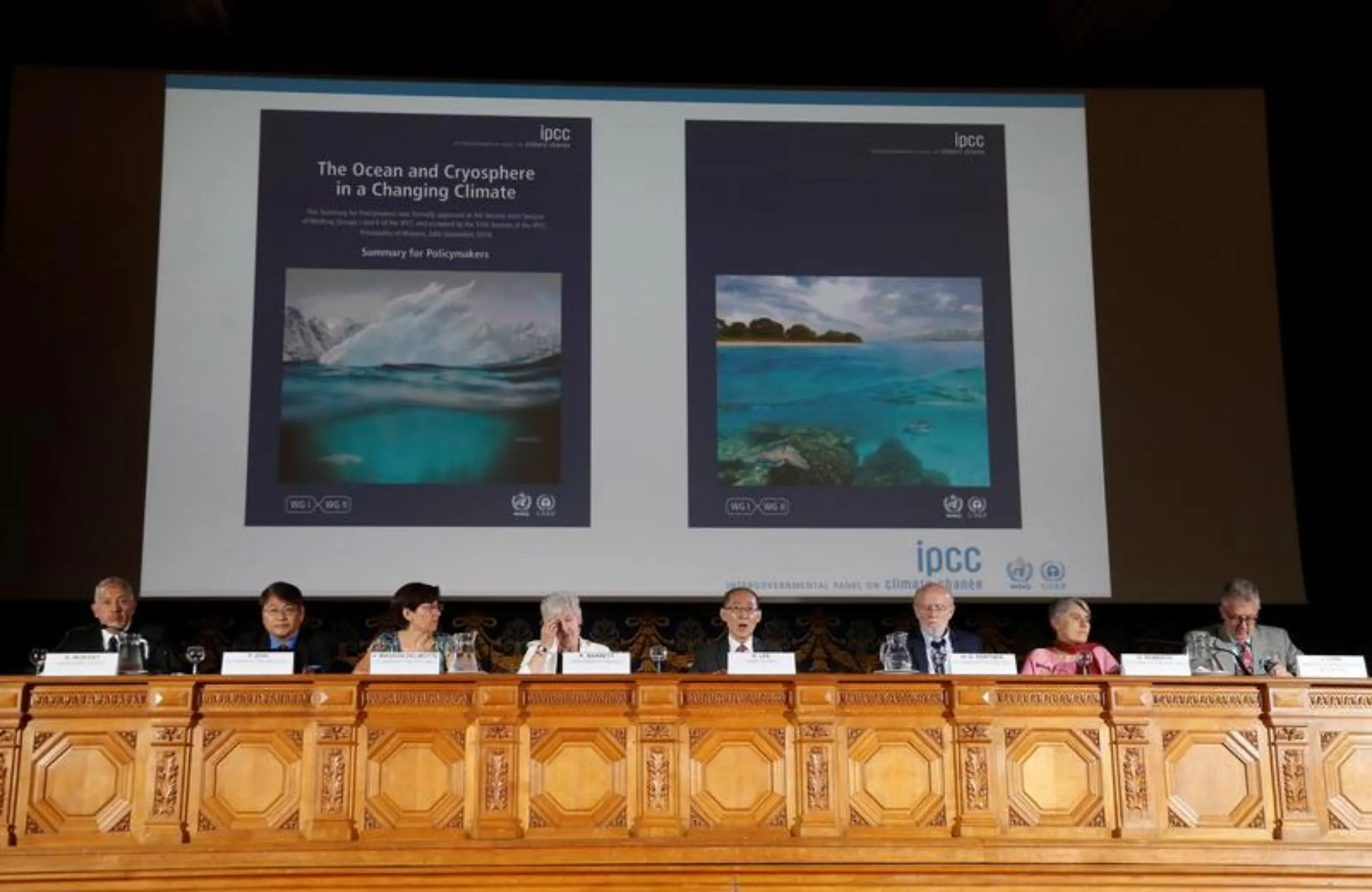 Chair of IPCC Hoesung Lee addresses a news conference as part of the 51st Session of the Intergovernmental Panel on Climate Change (IPCC), in Monaco, September 25, 2019. REUTERS/Eric Gaillard
