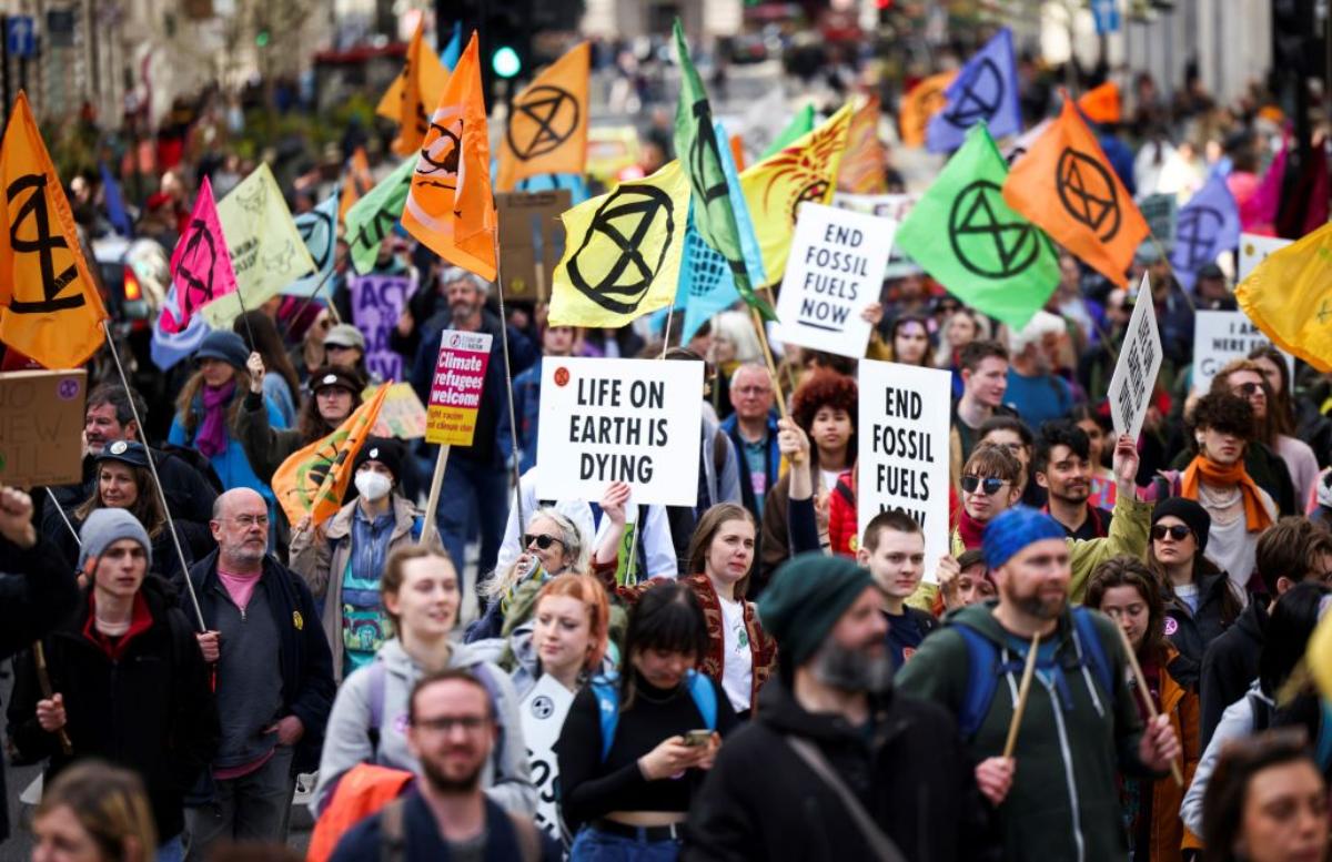 Earth Day: Extinction Rebellion tries out a peaceful strategy – will it work?