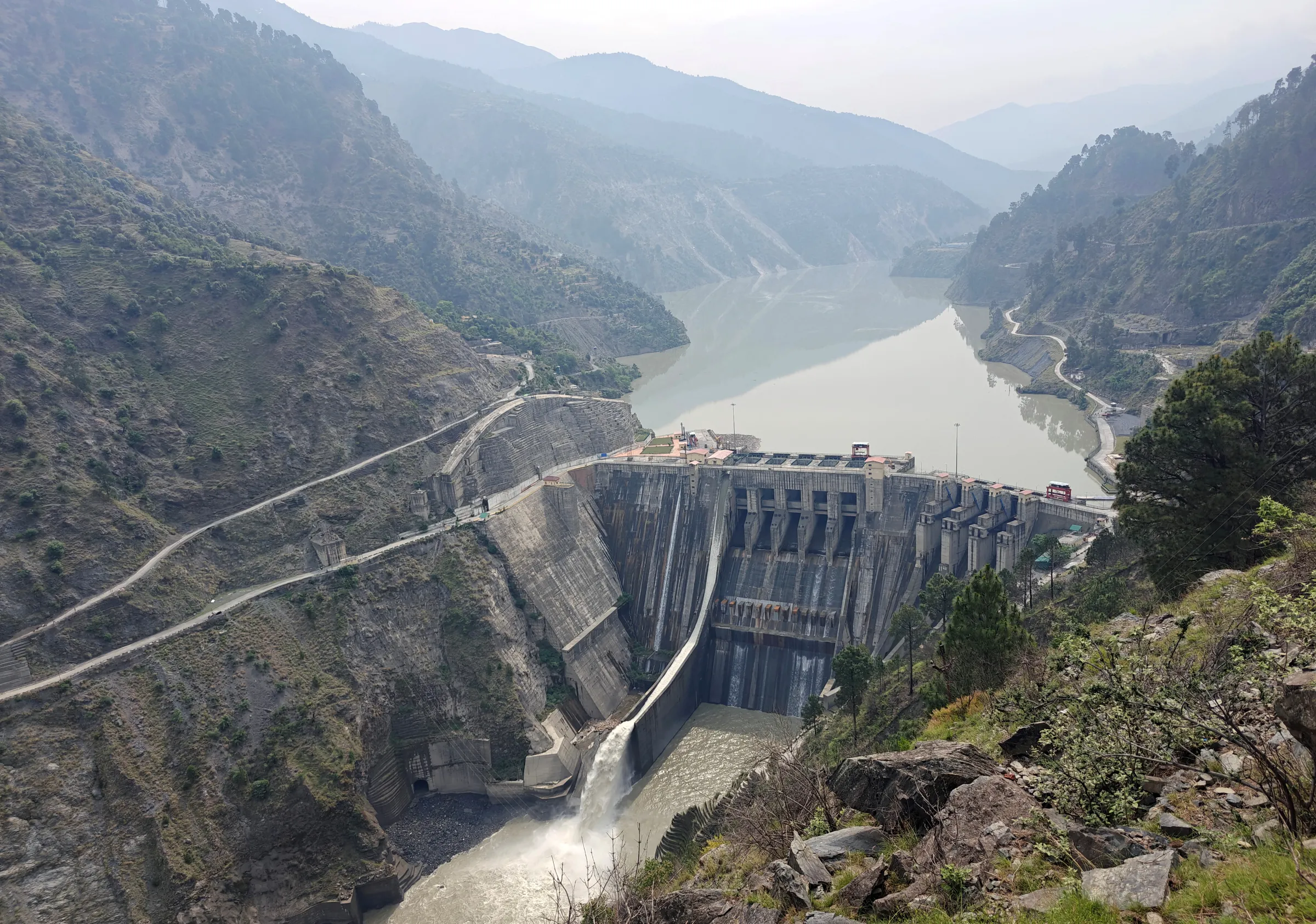 A view of Baglihar Dam, also known as Baglihar Hydroelectric Power Project, on the Chenab river which flows from Indian Kashmir into Pakistan, at Chanderkote in Jammu region May 6, 2025. REUTERS/Stringer