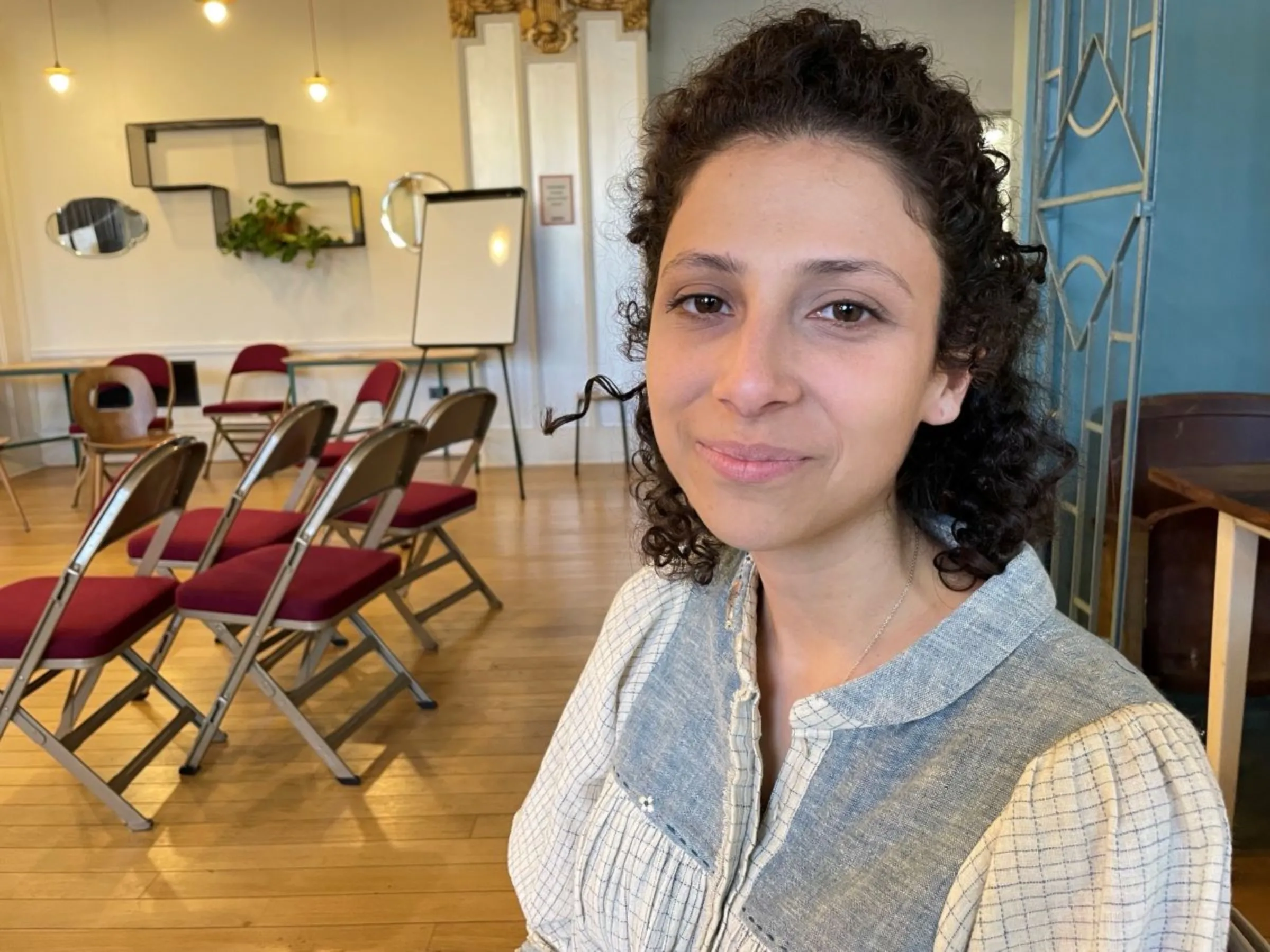 Yanmina Captain of Battersea take part in the London borough of Wandsworth’s citizen’s assembly on air quality, April 28, 2023. Thomson Reuters Foundation/Laurie Goering