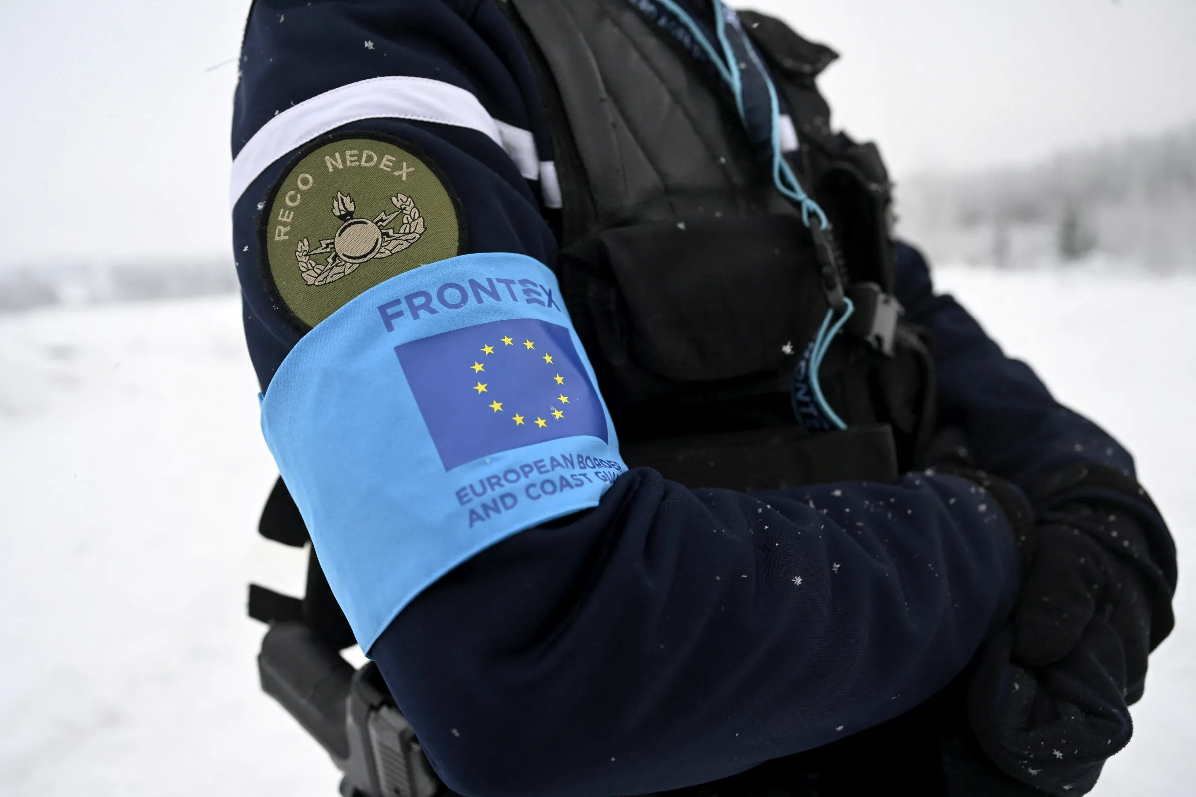 An official wears a European Union Frontex armband in Virolahti, Finland, December 7, 2023. Lehtikuva/via REUTERS