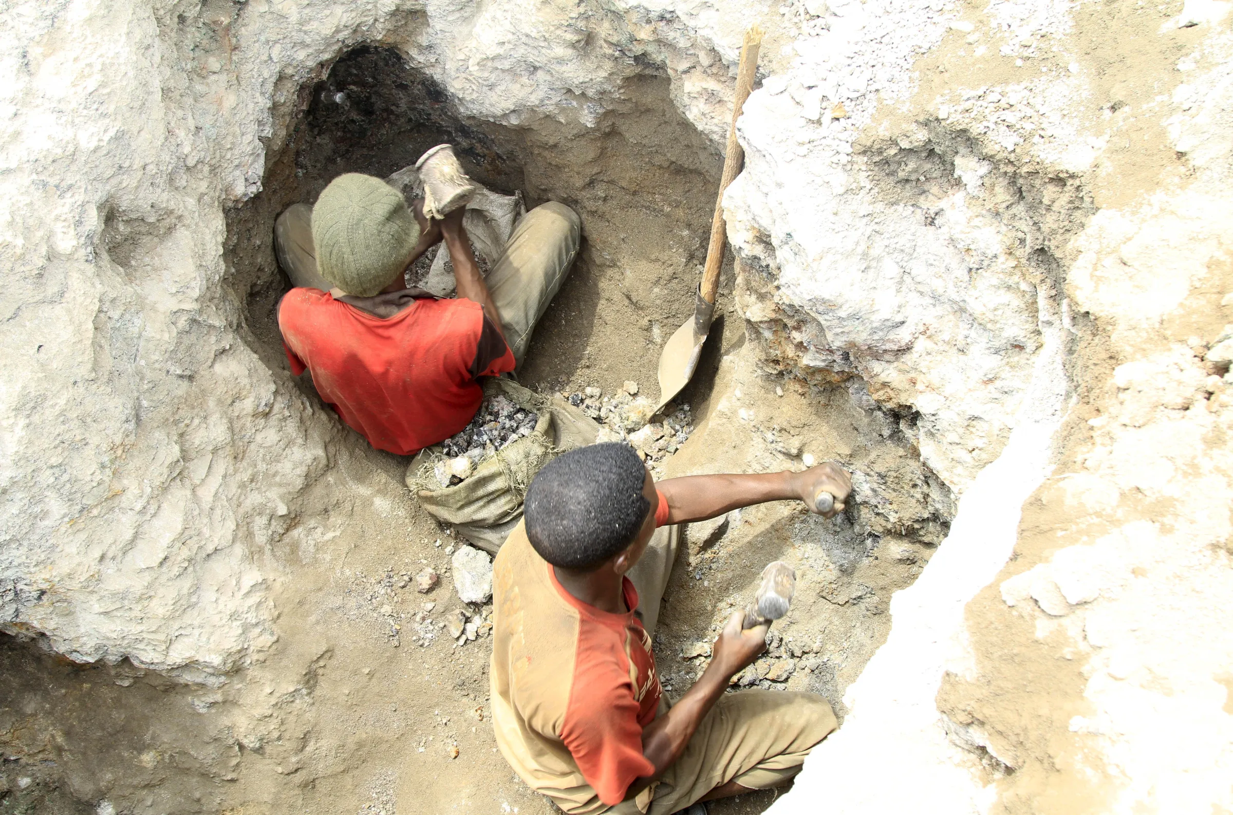 Artisanal miners work at a cobalt mine-pit in Tulwizembe, Katanga province, Democratic Republic of Congo