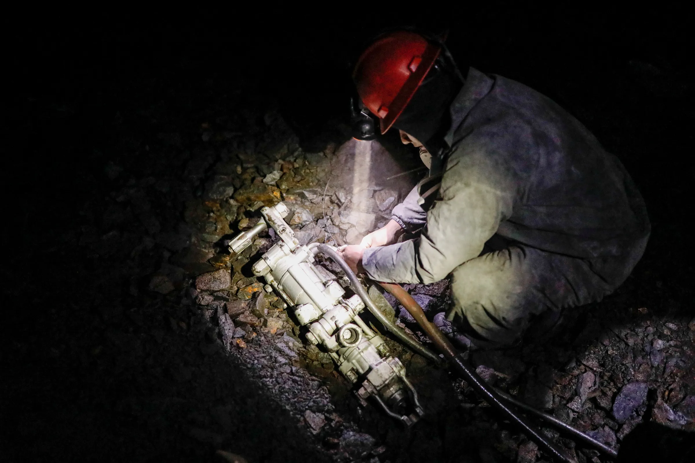 An artisanal gold miner works in a gold mine in La Rinconada, in the Andes, Peru, October 9, 2019. REUTERS/Nacho Doce